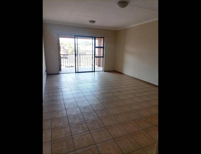 2 BEDROOM PROPERTY TO RENT IN SONNEVELD